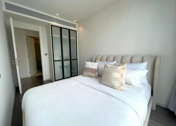 Luxury Asoke Sukhumvit Near By Bts Mrt Sleeps 4